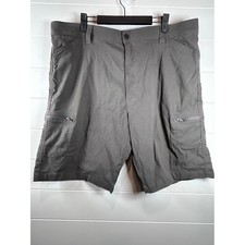 Wrangler All Terrian Shorts Mens Gray Zip Pockets Casual Outdoor Apparel Size 40