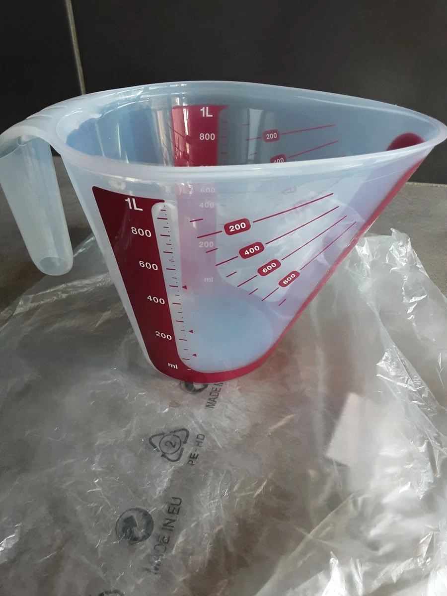 Tasses et cuillères de mesure : conversions en grammes (guide fiable