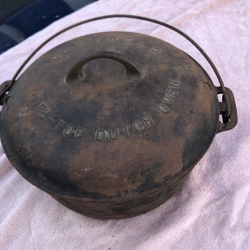 Vintage Griswold #9 Tite-Top Cast Iron Dutch Oven 834A Unseasoned