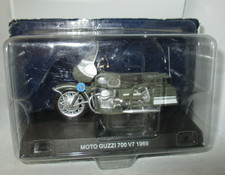 MOTO GUZZI 700 V7 1969 DE AGOSTINI SCALA 1/24