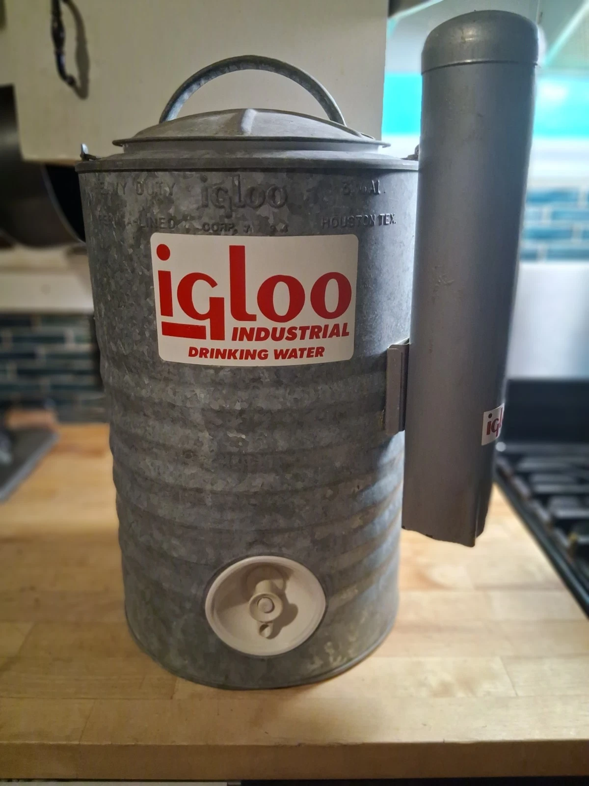 1960's TTI/Igloo Galvanized Metal 3 Gallon Cooler Water Dispenser Jug Houston TX