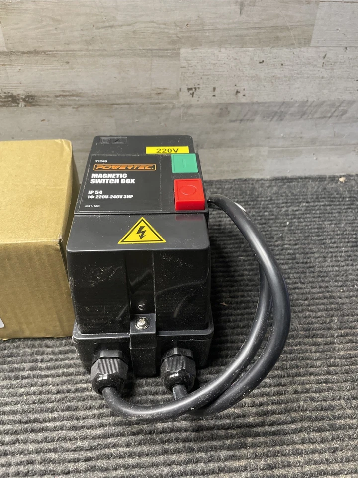 POWERTEC Specialty Power 5.5" 220V 3 HP Prewired Magnetic Switch Box Line Cords - Image 2 of 4