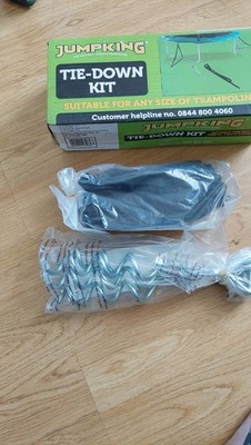 Jumpking Zurrset für Trampolin brandneu im Karton