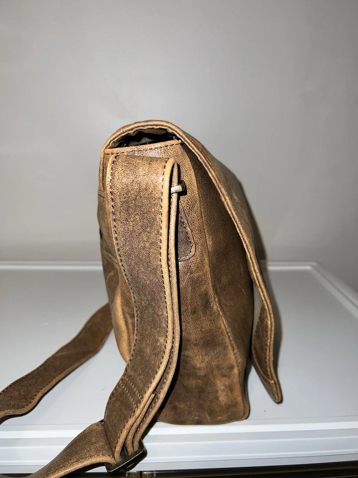 Bolsa carteiro SCULLY 100% couro bovino fecho superior aba alça ajustável - Imagem 4 de 4