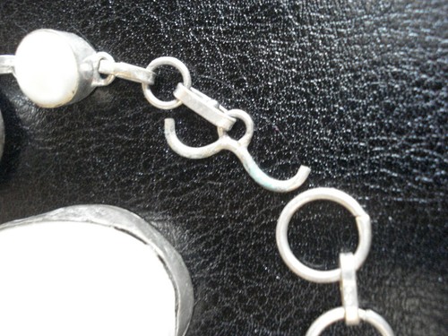 RARE BEAUTIFUL VTG. PEARL & REAL SEA SHELL Sterling Silver LINK Bracelet. - Picture 3 of 11