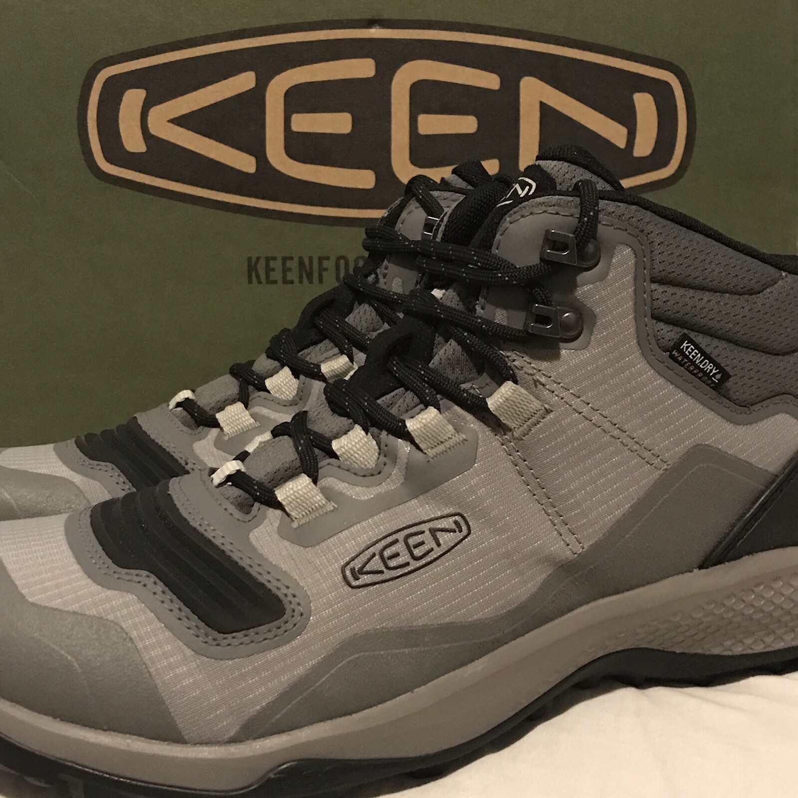 Stivali da trekking veloci impermeabili NUOVI KEEN da uomo taglia 8 5 M Tempo Flex 1024855