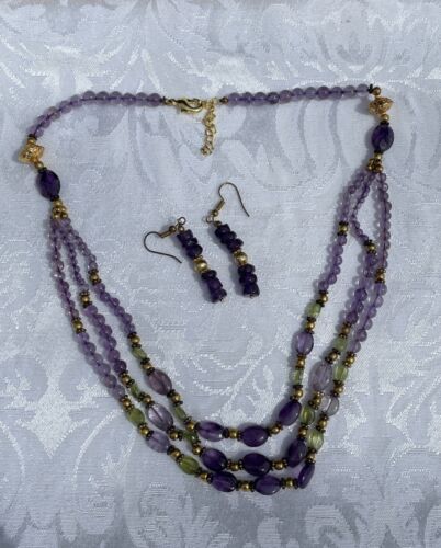 Amethyst and Peridot Beads with Gold Toned Findings,  Necklace And Earrings - Afbeelding 1 van 8