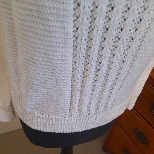 Vintage Handknit Acrylic Jumper Unworn Size 12 Medium Pristine White - Picture 4 of 6
