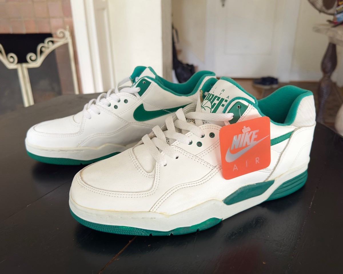 Deadstock 1989 Nike Air Delta Force Low Original Vintage Sneakers