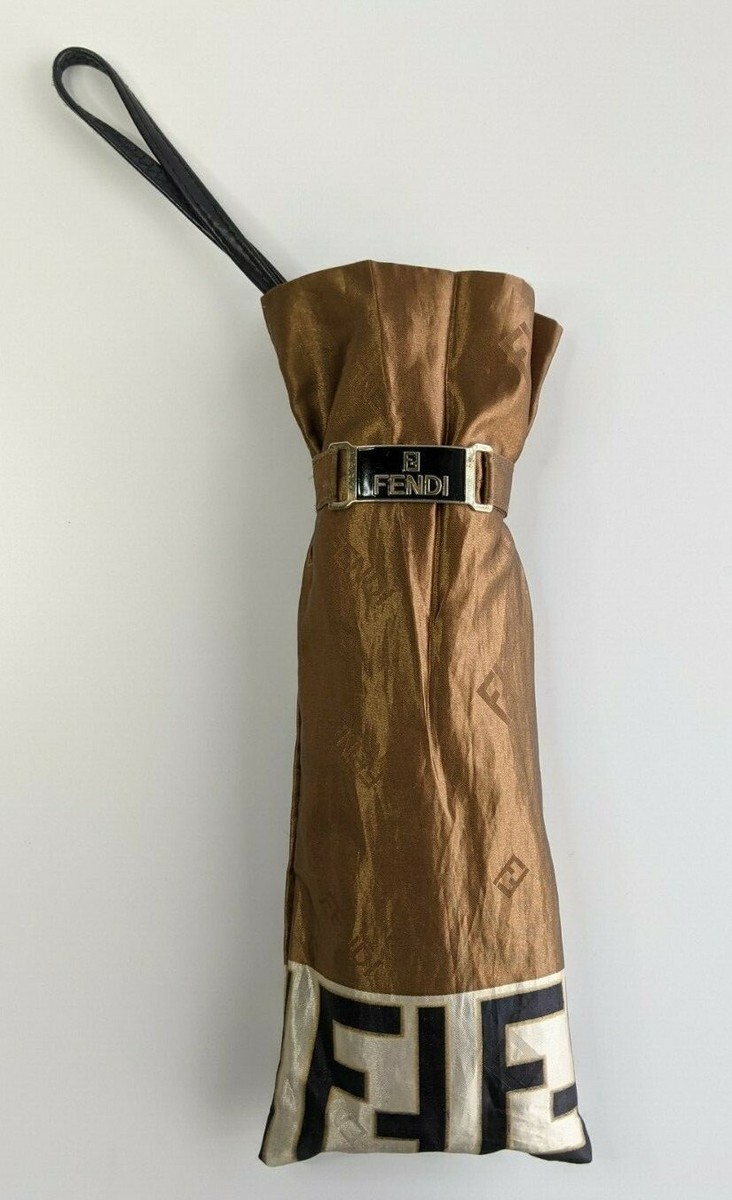 ヴィンテージ　「フェンディ」の雨傘 楽天市場】【中古】【良い】 FENDI フェンディ ズッカ 雨傘 長傘