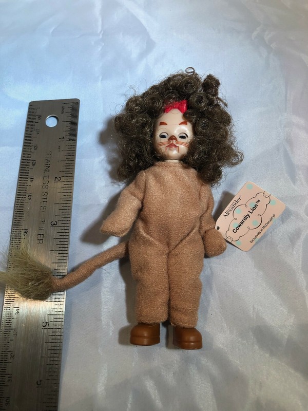 Madame Alexander Cowardly Lion Wizard Of Oz Mcdonalds Happy Meal Toy 2007