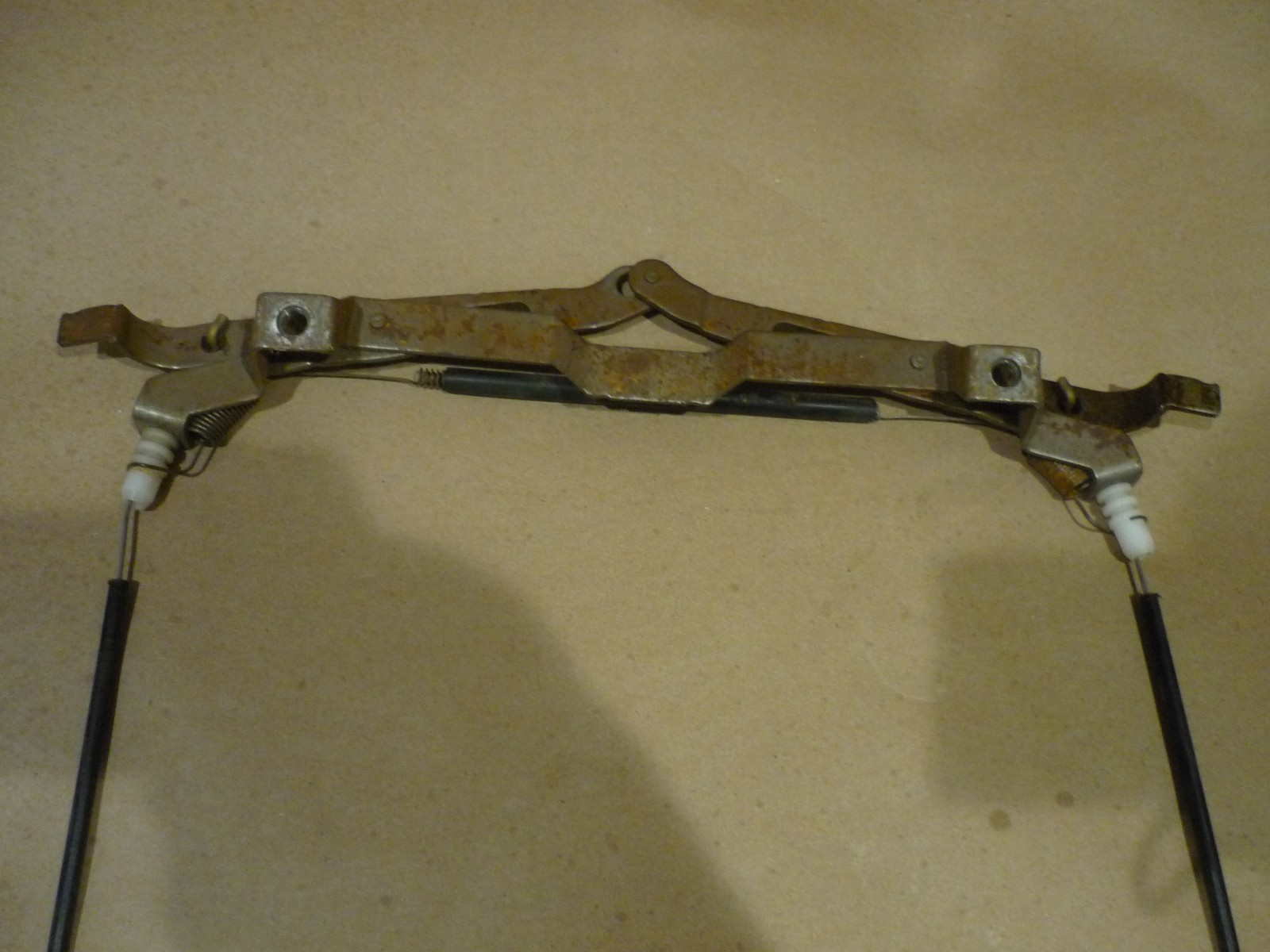 Ferrari 458 Spider Front Seat release lever P/N 82588600