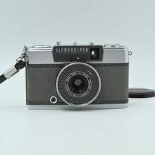 Near Mint Olympus PEN EE 2 35mm Half Frame Film Camera from JAPAN