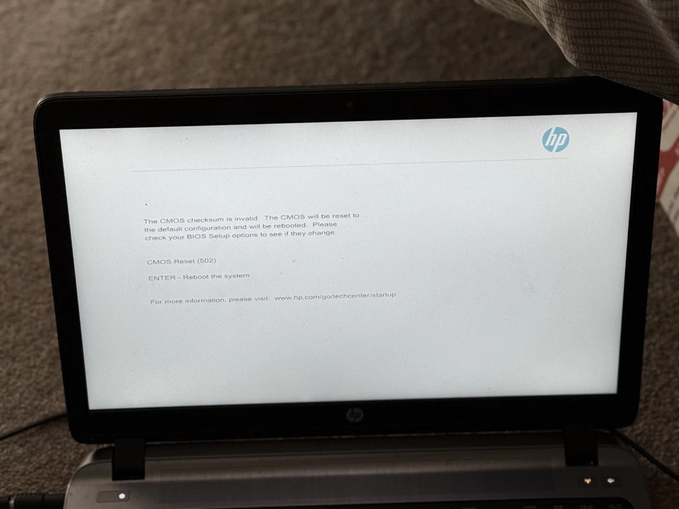 HP Hewlett-Packard Laptop – 500GB HDD, 4GB RAM – For Parts/Repair - Image 3 of 4