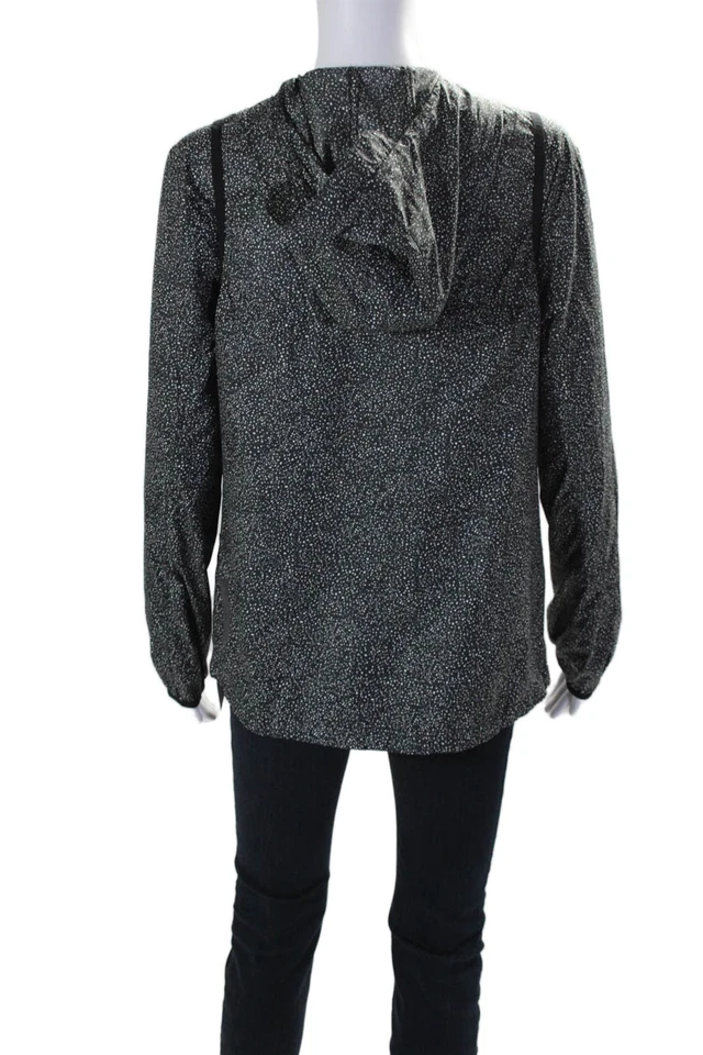 Jaqueta Lucy Feminina Bolinhas Manga Longa Botão de Pressão Zíper Preta Tamanho M - Imagem 3 de 4