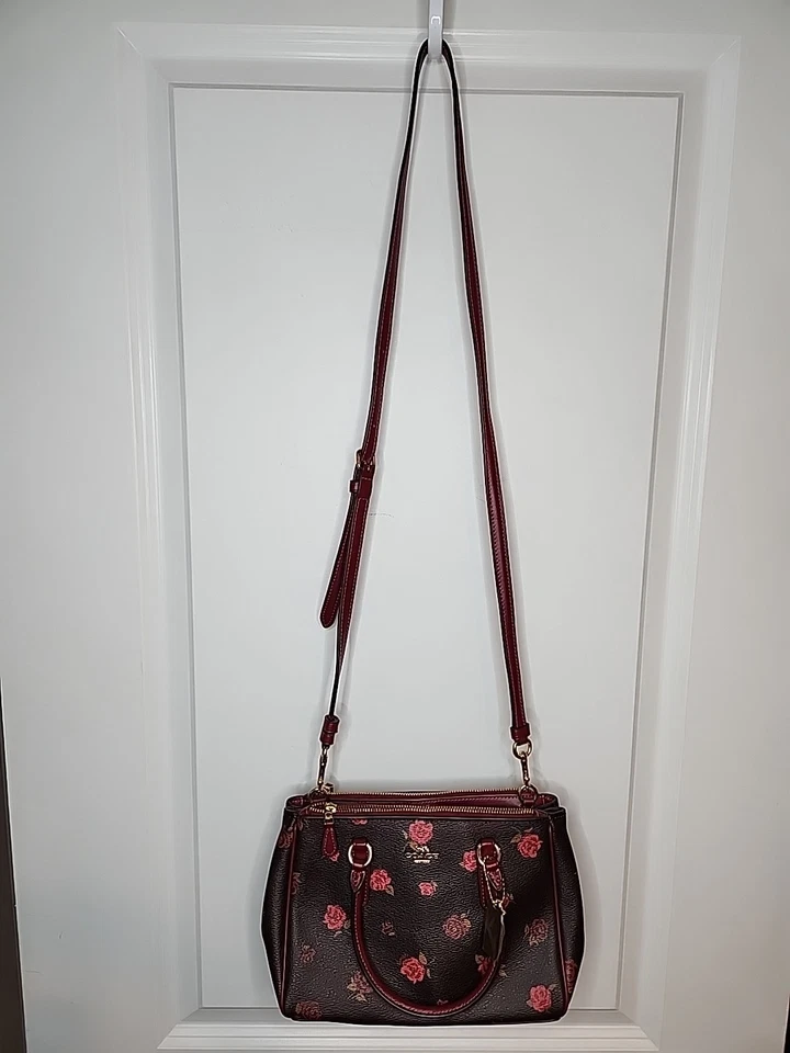 Mini Bandolera Coach Surrey Estampado Floral Cuero Lona Rosa Edición Limitada Foto 2 de 4