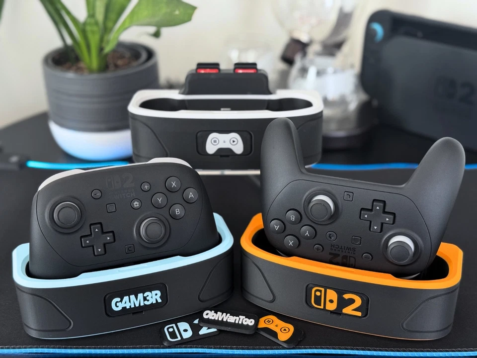 Charging Dock & Stand for Nintendo Switch 2 Pro Controller - Image 2 of 4