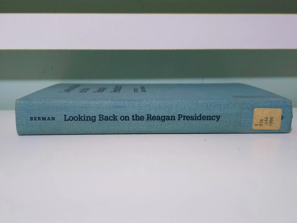 Looking Back on the Reagan Presidency! 1990 HC Book by Larry Berman - image 3 of 4