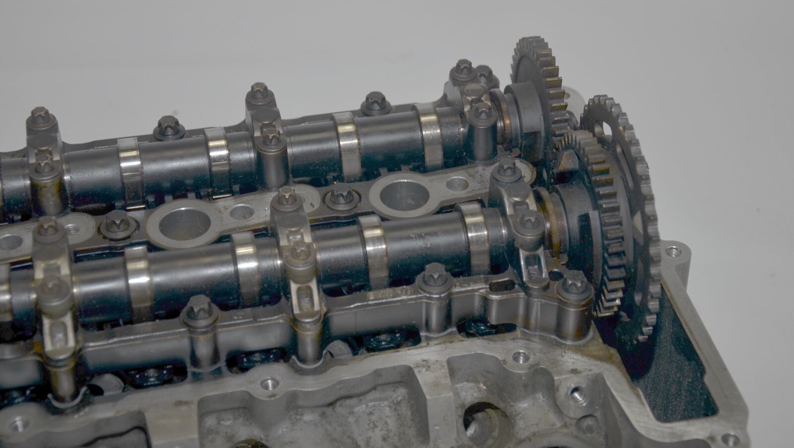 Cylinder Head BMW 1ER 3ER E87 E90 316d 116d N47 Camshaft 7781098