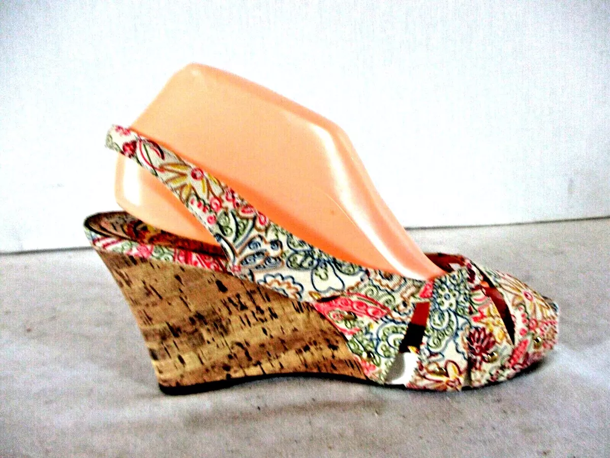 Attention wedge best sale shoes