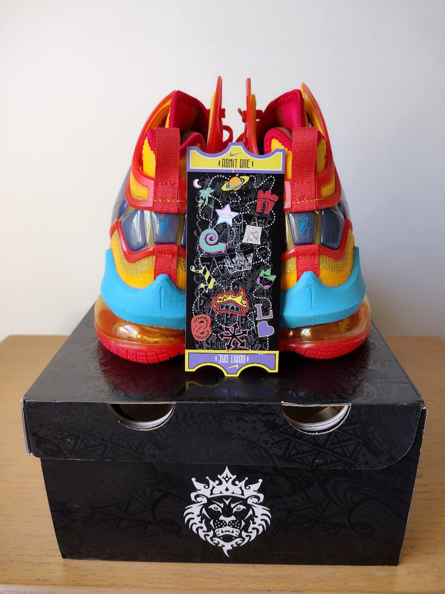 LeBron 19 (XIX) - Space Jam Tune Squad Shoes (Various Sizes