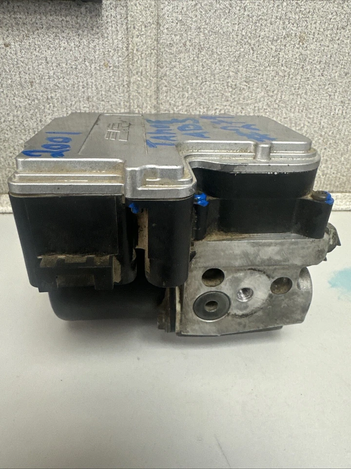 13354746 Chevrolet Tahoe 2001 ABS módulo de control de bomba de freno antibloqueo 599-861 Foto 3 de 4