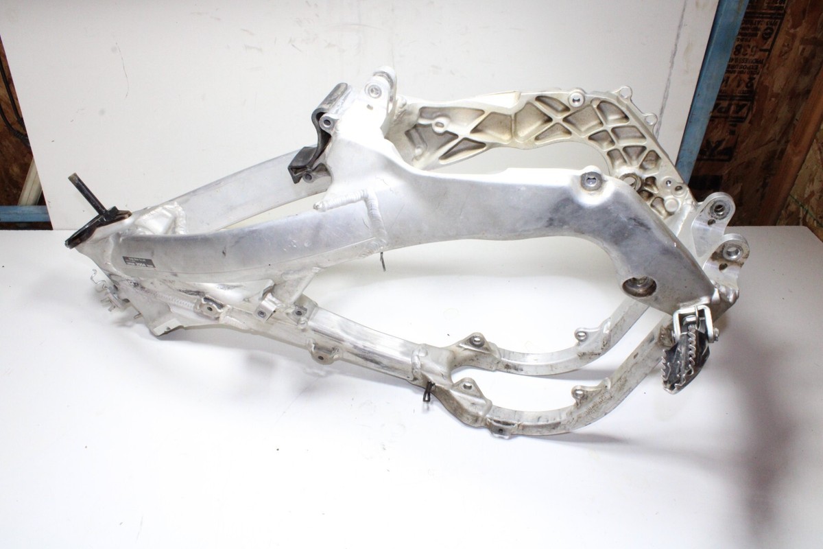 2004 CRF250R Frame OEM Honda Main Frame Chassis Aluminum CRF250