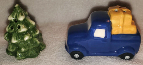 Cracker Barrel Green Tree and Blue Pickup Truck Mini Salz & Pfefferstreuer