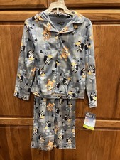 Bluey kids Pajama Set Size 8 Fleece Flame Resistant Collared Button Bluey
