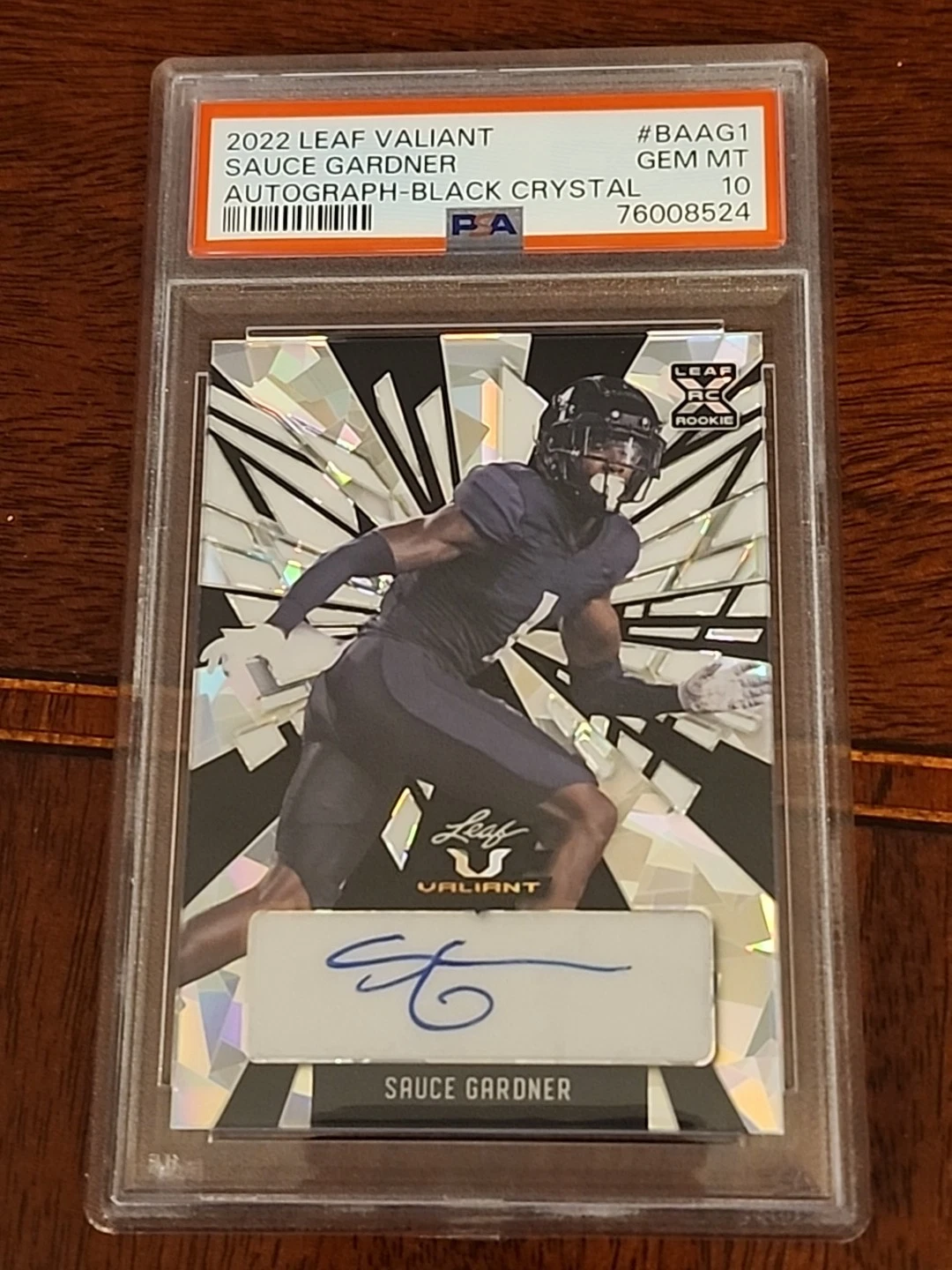 Sauce Gardner Leaf Valiant Autographs #BAAG1 Black Crystal