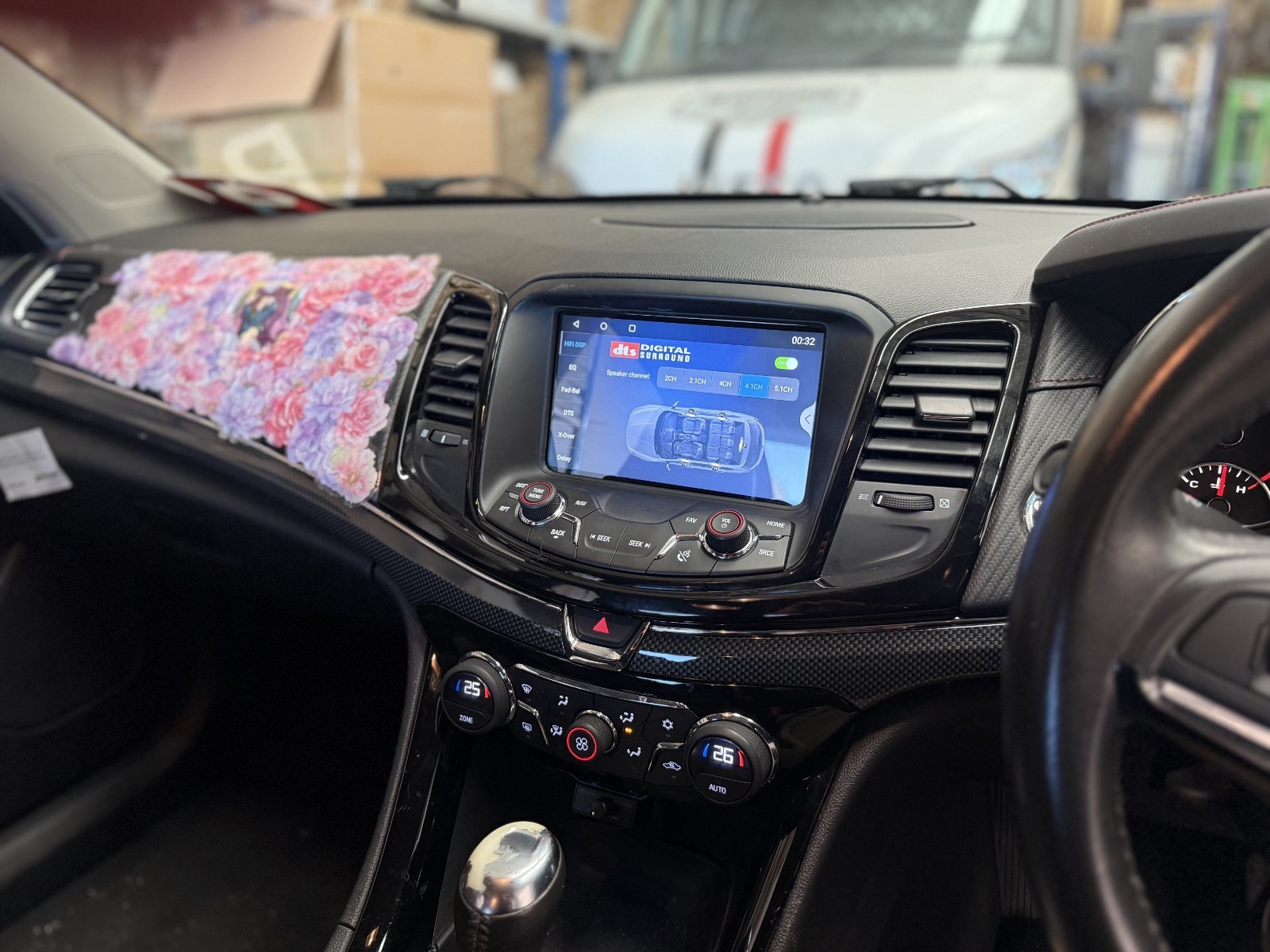 Car Stereo with SatNav for HOLDEN VF Commodore | V6 | 2013 – 2017 | 8″ inch