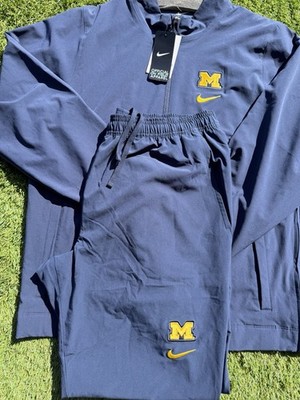 Size Large Michigan Wolverines Nike Full-Zip Team Issued PE Warmup