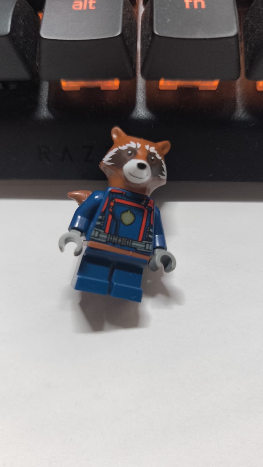 Lego minifigure Super Heroes - Rocket Raccoon: Sh0875