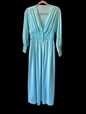 Vtg Womens Vanity Fair Peignoir Full Lengt Nightgown set Turquoise PM PL Nylon M