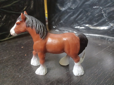 CLYDESDALE HORSE - TERRA BY BATTAT-COLLECTIBLE