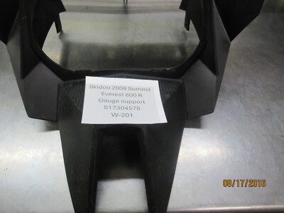 skidoo 2008 Summit Everest 800 R gauge support