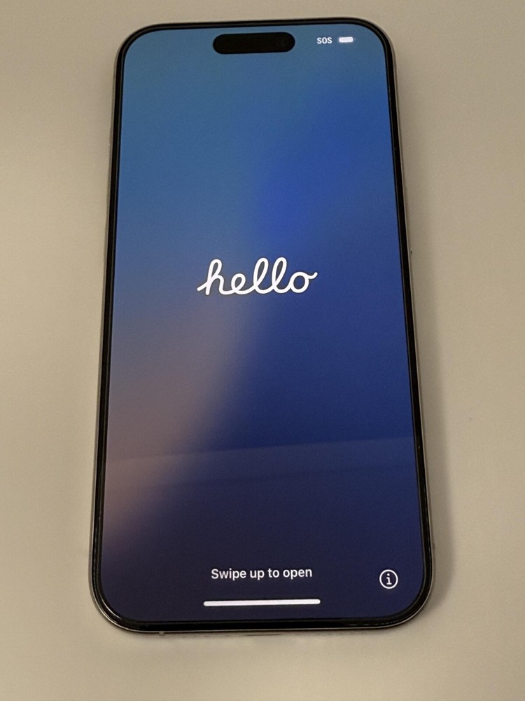 APPLE IPHONE 15 PRO • 256GB STORAGE • WHITE TITANIUM • UNLOCKED • EXCELLENT