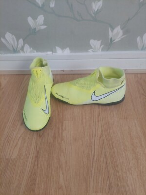 NIKE PHANTOM VISION ACADEMY DF MG ASTRO FUSSBALLSCHUHE Größe 8,5 UK gebraucht 