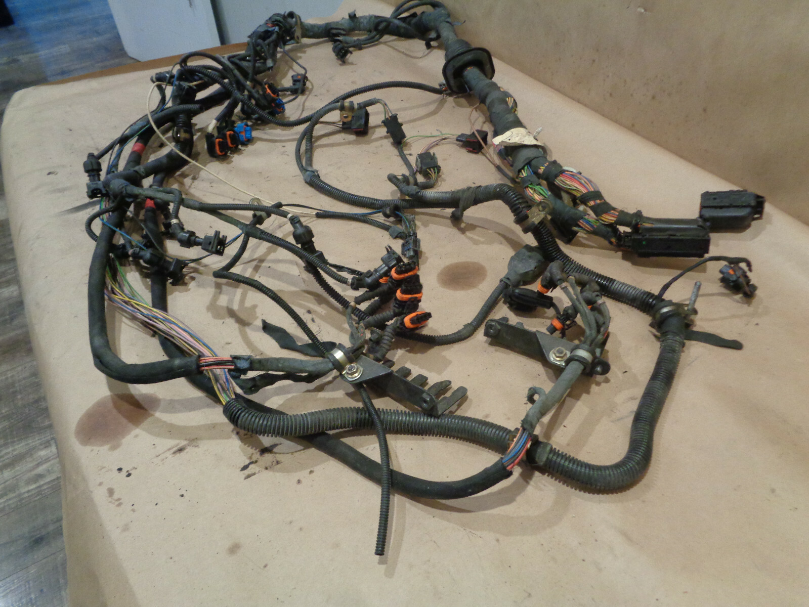 Maserati 4200 Coupe,Spyder - Engine Injection Wire Harness P/N 202617