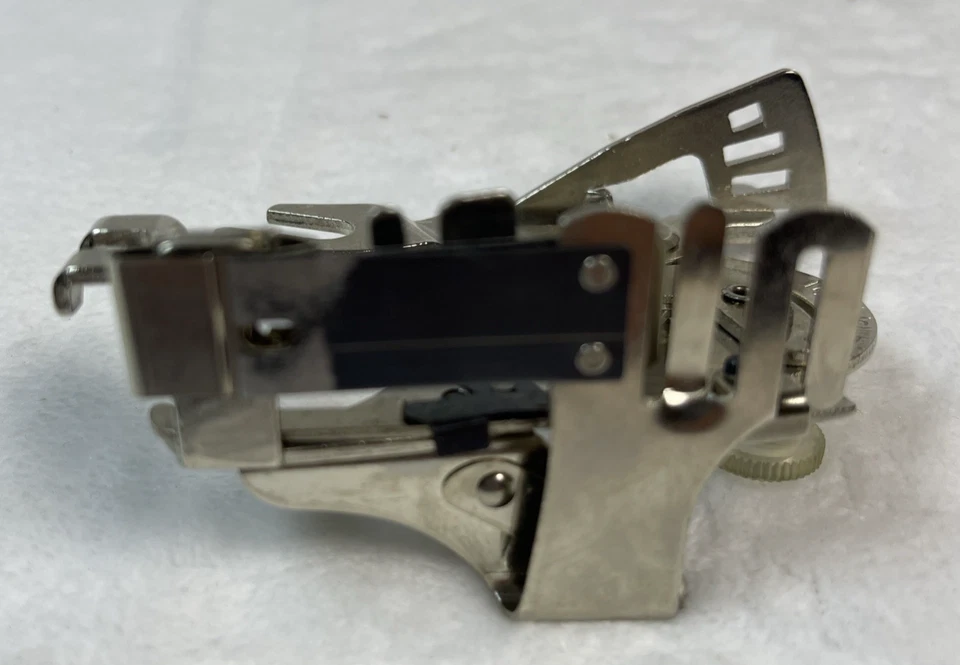 Vintage Bernina Ruffler Foot Attachment for Singer Sewing Machine w/ Box Manual - Image 4 of 4