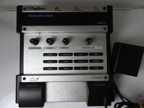 Digitech Vocalist Live 2 Vocal Effects Pedal Harmonizer Reverb Processor w/PSU