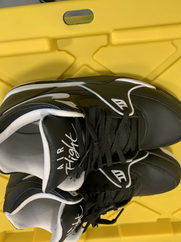 Nike Air Flight 89 Black White Men’s Size 10 CU4833-015 Lightly Worn - Image 2 of 4