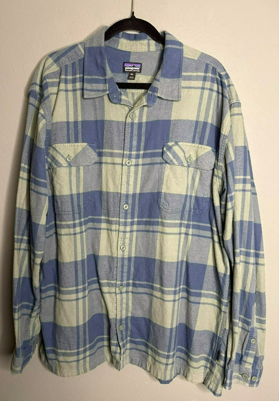 Patagonia Men's XXL Long-Sleeved Organic Cotton Midweight Fjord Flannel Shirt