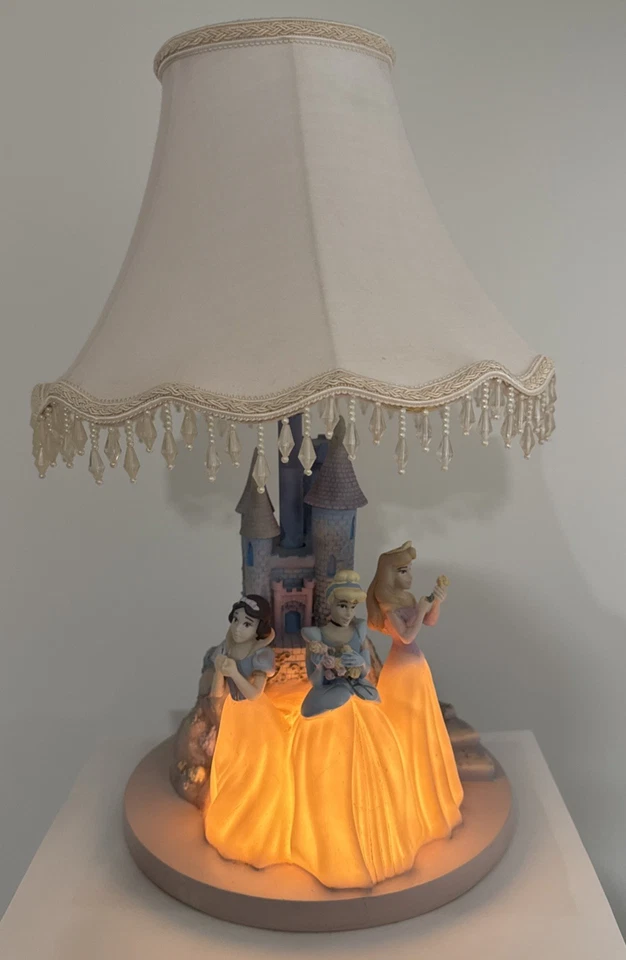 Vtg Disney Hampton Bay Princess Table Night Lamp Cinderella Aurora Snow White - Image 3 of 4