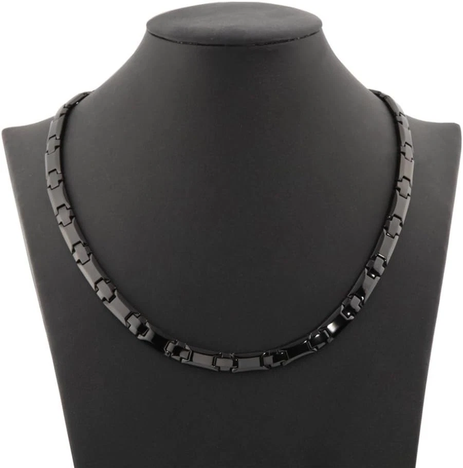 Elegante collar magnético de titanio para aliviar el dolor para hombre Foto 3 de 4