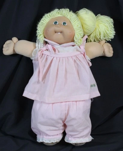 Vtg Cabbage Patch Doll Blonde Hair Green Eyes With Clothes 1982 Xavier Roberts