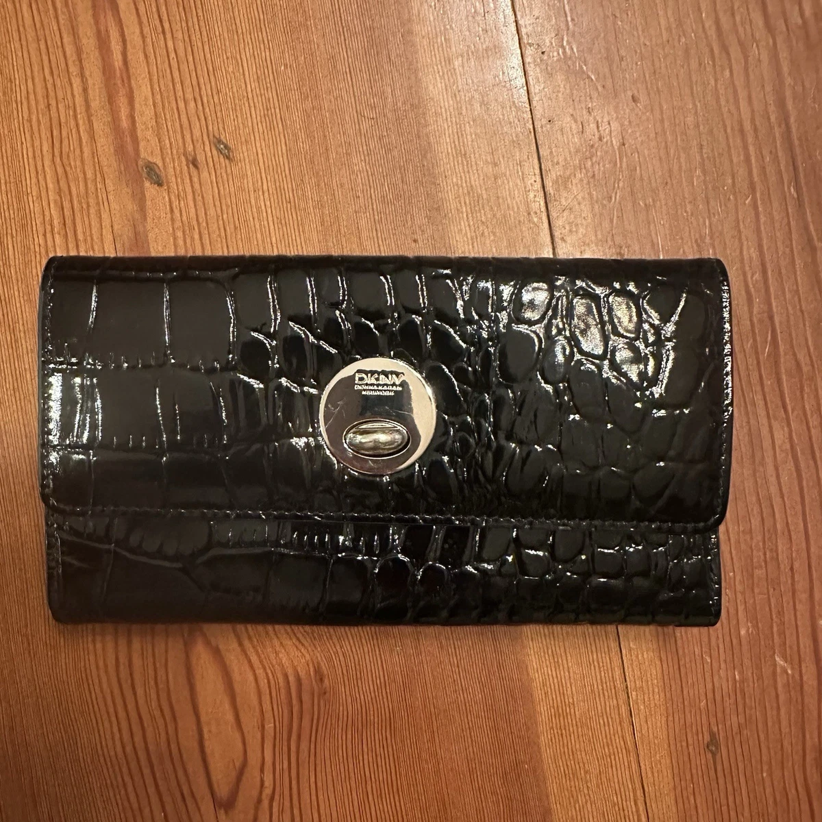 Las mejores ofertas en DKNY carteras de cuero Negro para Mujeres