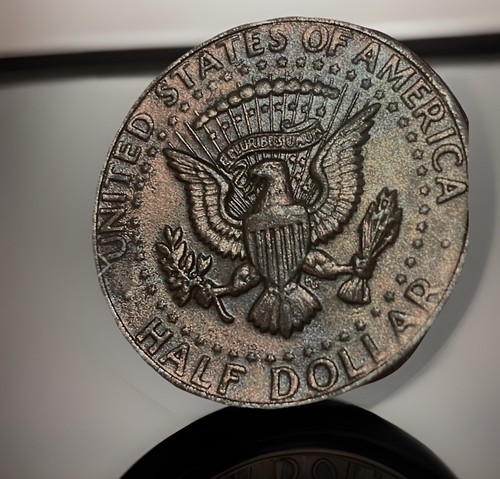Rare 1971 Kennedy Half Dollar Error Coin - Wrong/Missing Planchet Enigma - Picture 4 of 5