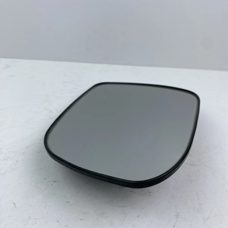 2005  Hyundai Accent Left Drivers side mirror OEM Foto 3 de 4