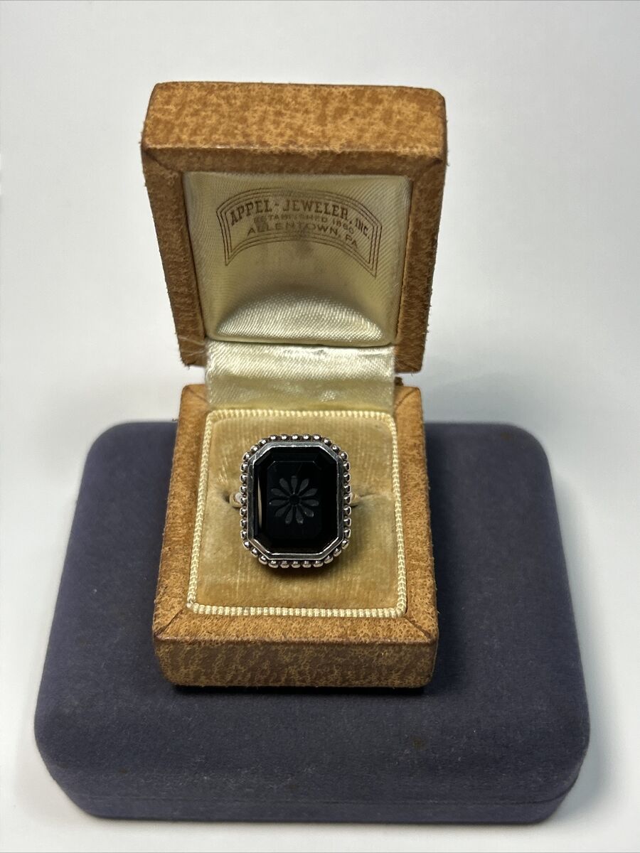 Authentic Tiffany & Co Sterling Silver Ziegfeld Black Onyx Authentic Tiffany & Co Sterling Silver Ziegfeld Black Onyx